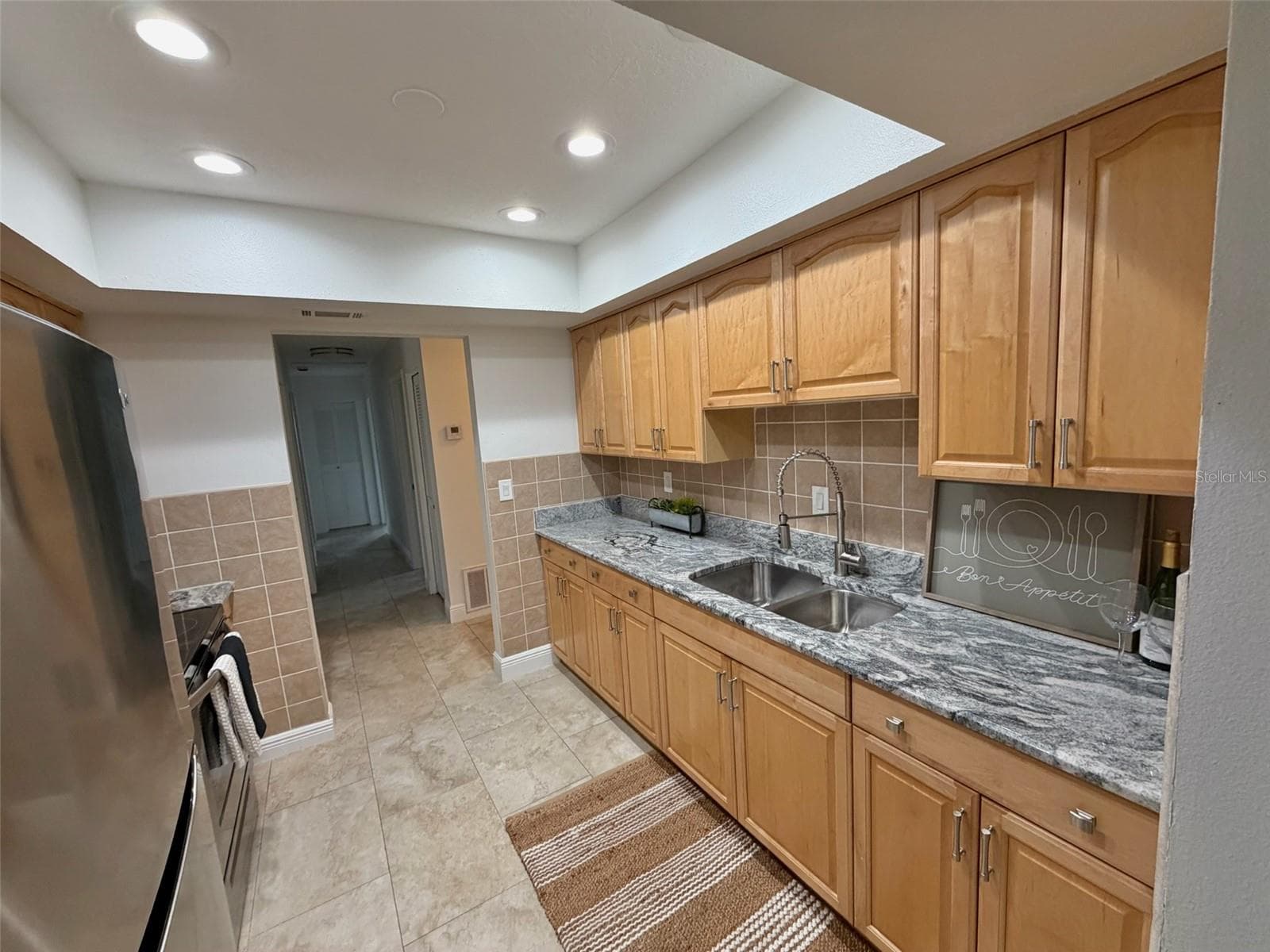 Kitchen - 6945 ORKNEY AVE N, ST PETERSBURG