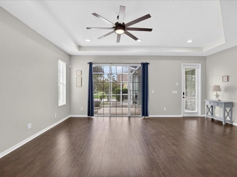 Villa at 5513 GOLDEN ISLES DR, APOLLO BEACH, photo 4 of 75