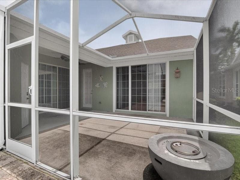 Villa at 5513 GOLDEN ISLES DR, APOLLO BEACH, photo 48 of 75