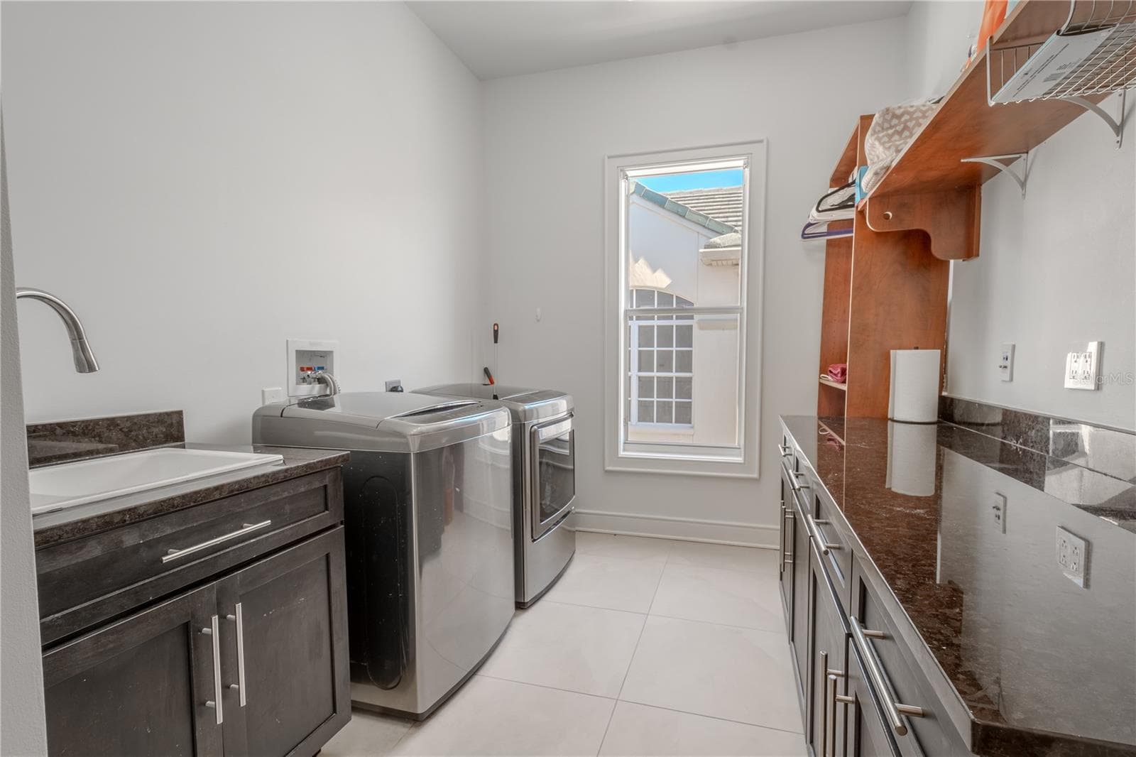 Single Family Residence at 2711 W TRILBY AVE, TAMPA, photo 22 of 41