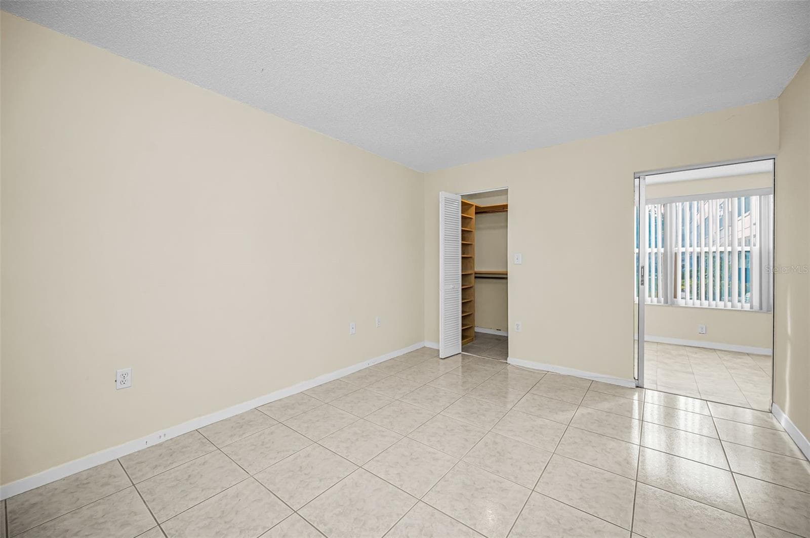 Condominium at 5750 80TH ST N #D101, ST PETERSBURG, photo 18 of 27