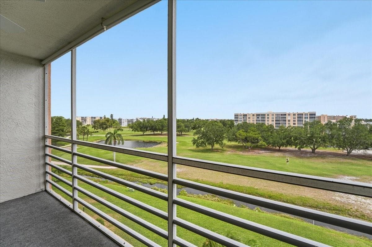 Lanai views - 4550 PINEBROOK CIR #506, BRADENTON