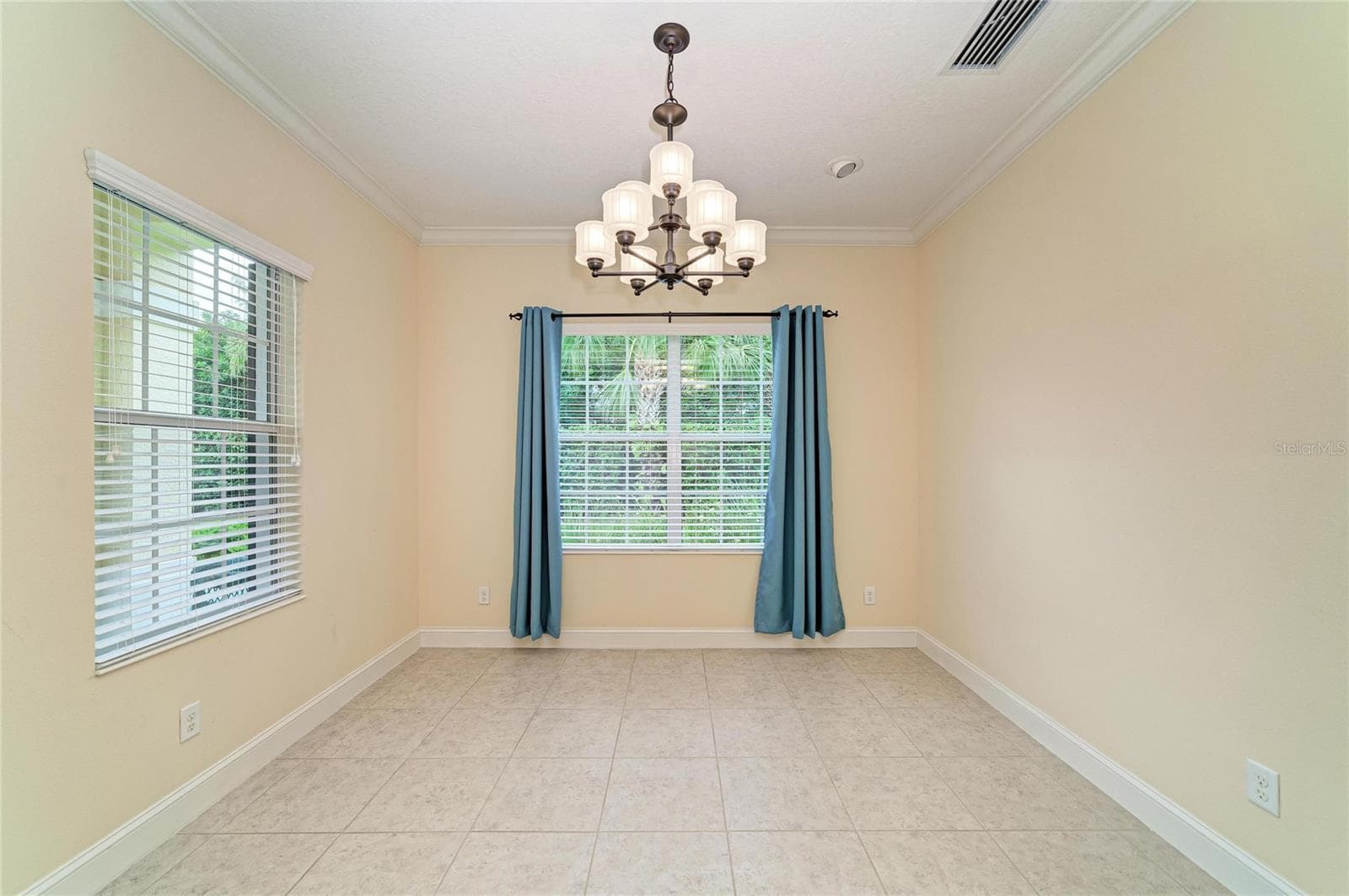 Dining Room/flex room - 1936 ORANGE LAKE CV, BRADENTON