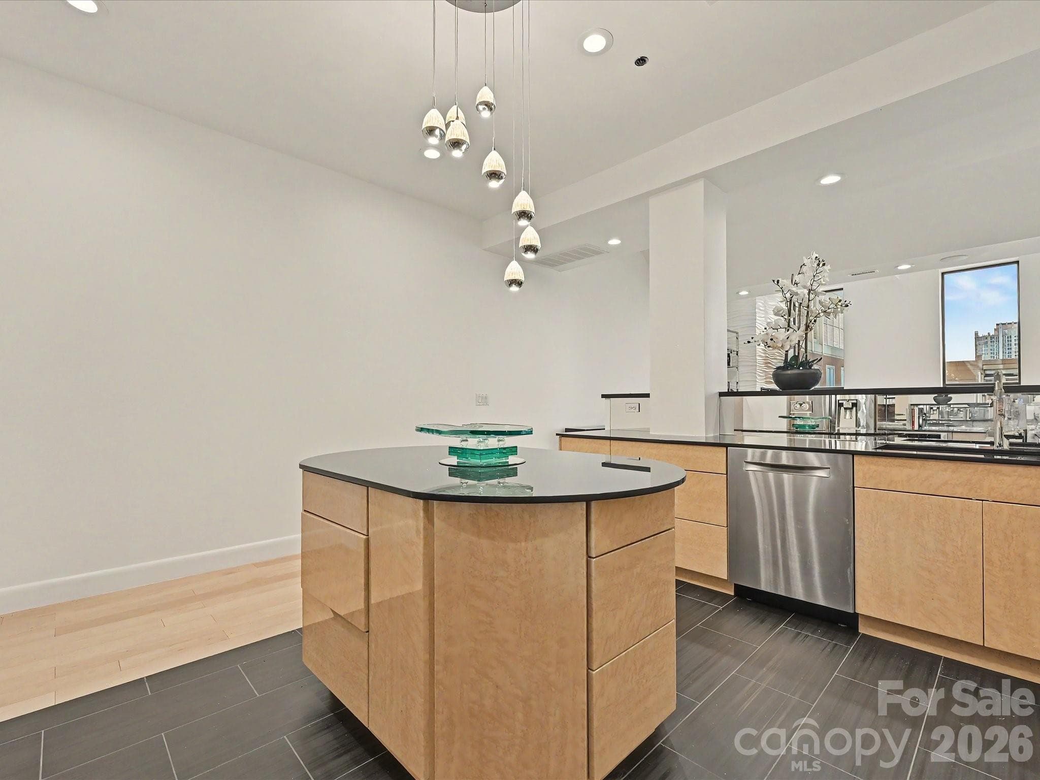 Kitchen - 127 N Tryon Street, Charlotte