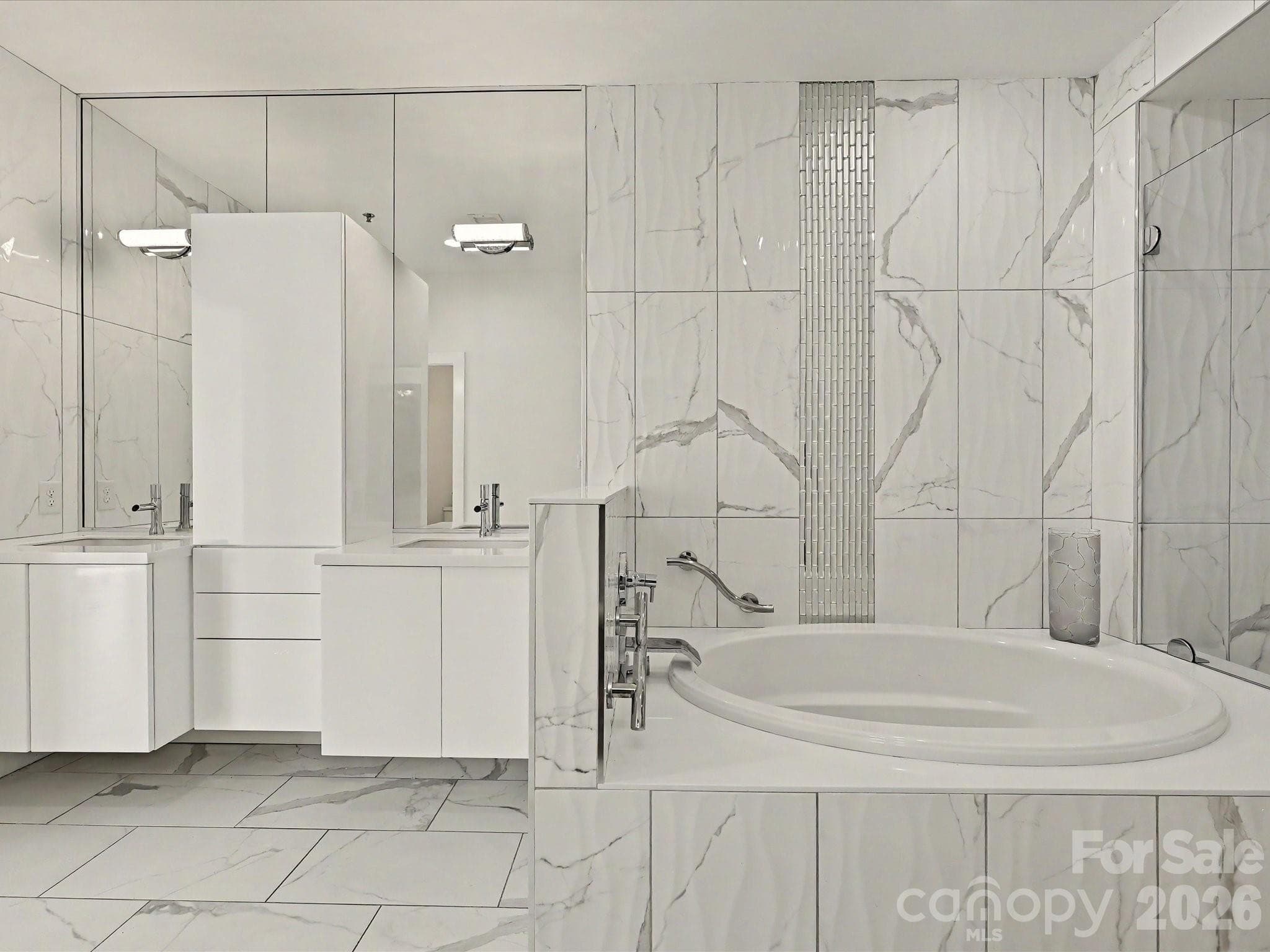 Primary Bath - 127 N Tryon Street, Charlotte