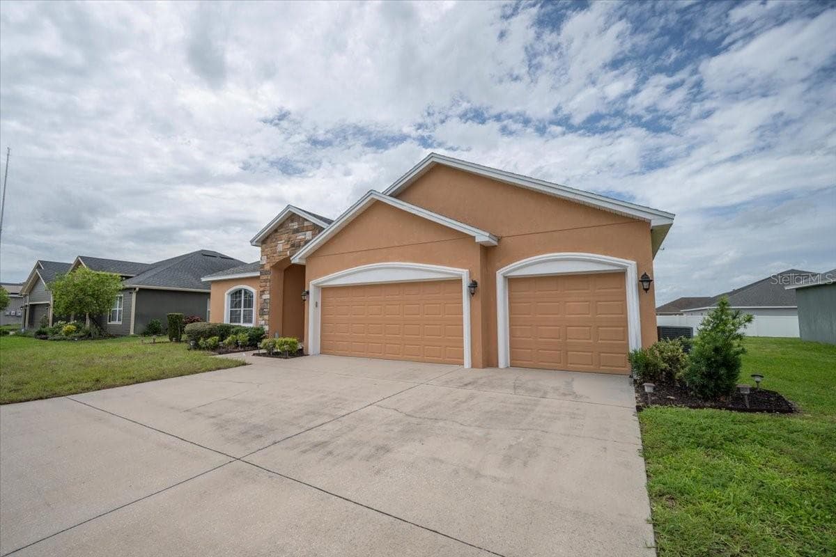 Front of Home - 2850 SHELDON ST, LAKELAND