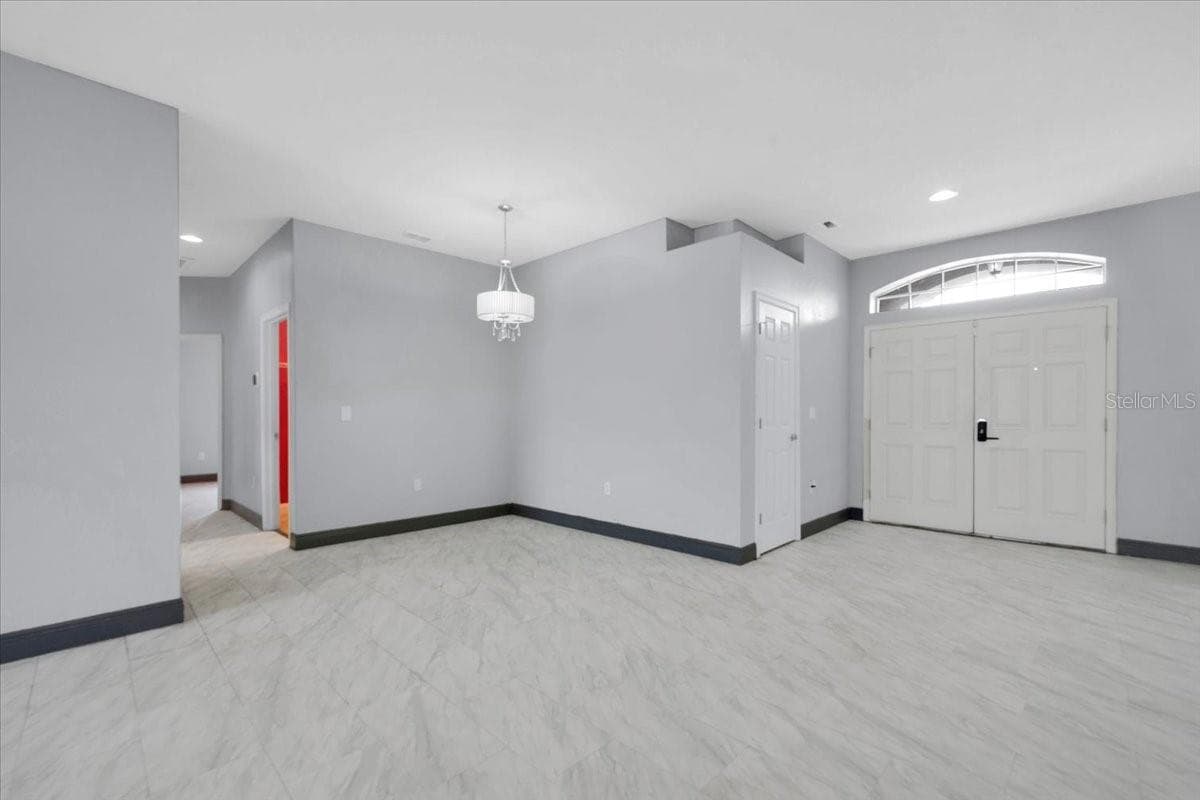Great Room - 2850 SHELDON ST, LAKELAND
