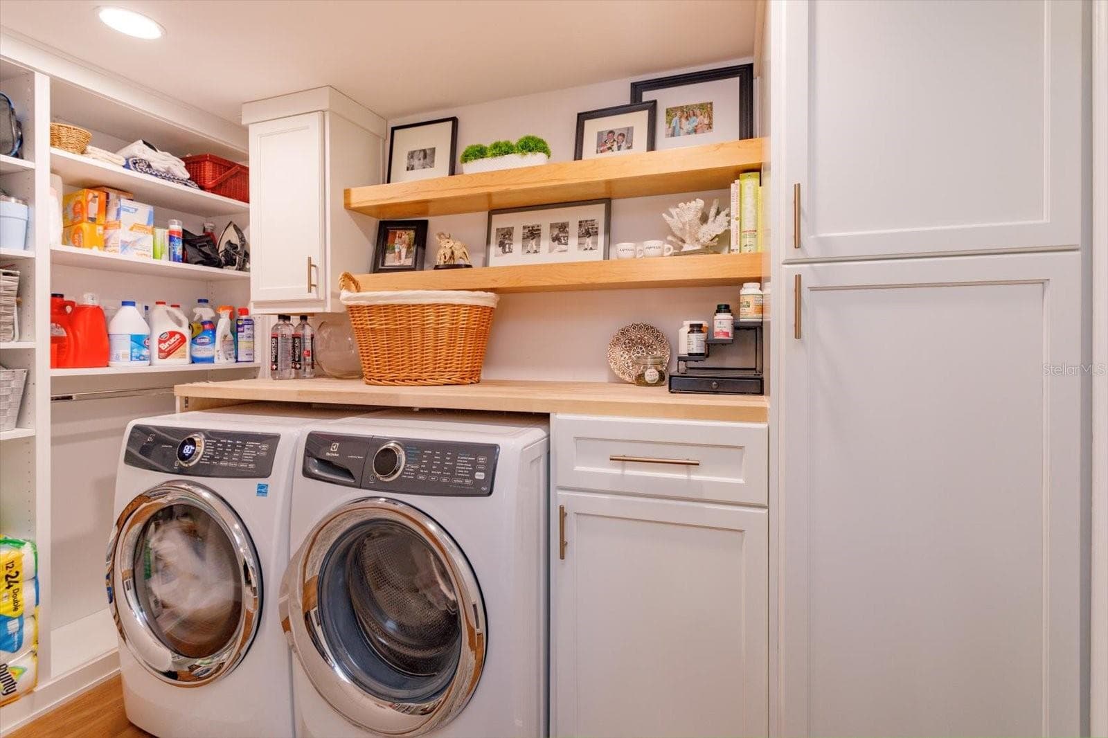 laundry/pantry - 7550 HINSON ST #6A, ORLANDO