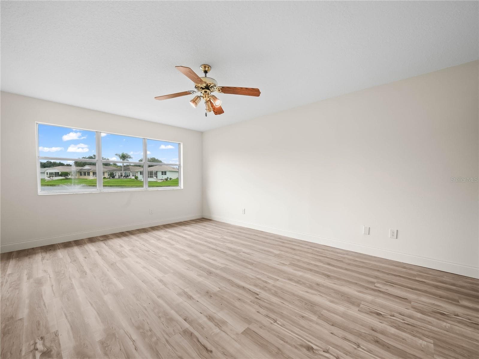 Single Family Residence at 6341 SILVER LAKES DR W, LAKELAND, photo 12 of 26