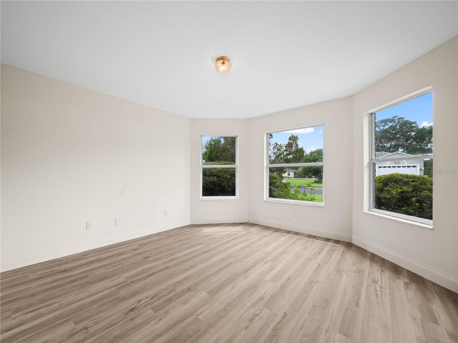 Single Family Residence at 6341 SILVER LAKES DR W, LAKELAND, photo 20 of 26