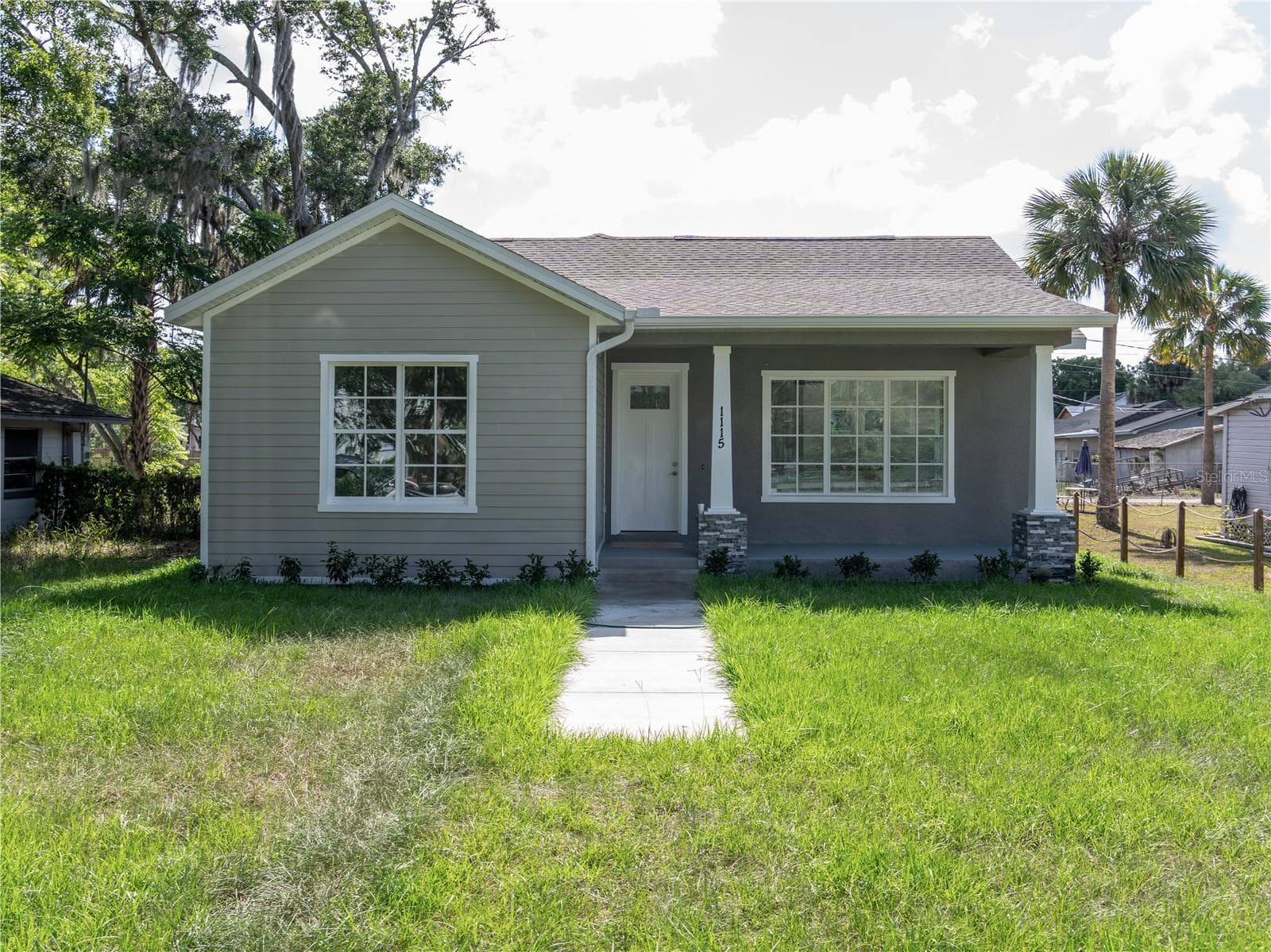 Single Family Residence at 1115 HICKORY, SANFORD, photo 3 of 25