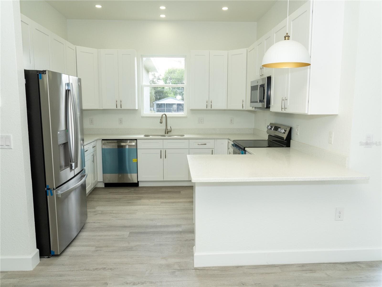 Single Family Residence at 1115 HICKORY, SANFORD, photo 10 of 25