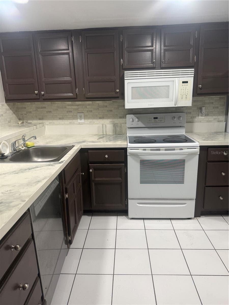 Condo - Hotel at 4123 PLAYER CIR #509, ORLANDO, photo 7 of 15