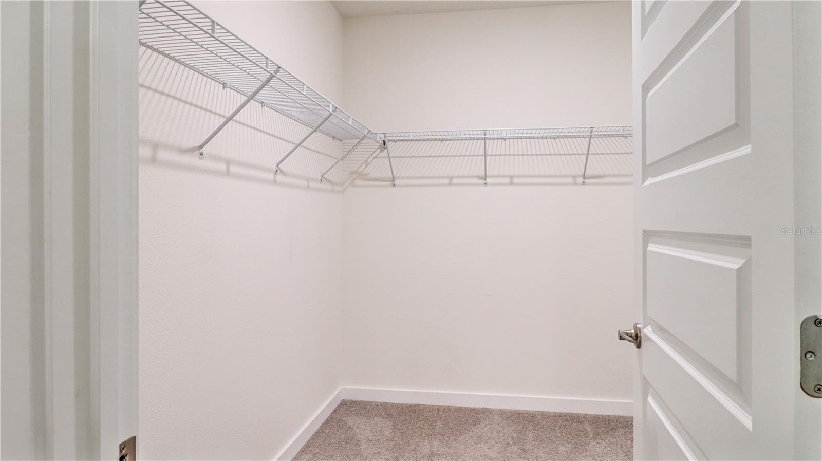 Single Family Residence at 31899 OYSTER TRELLIS LN, WESLEY CHAPEL, photo 12 of 27