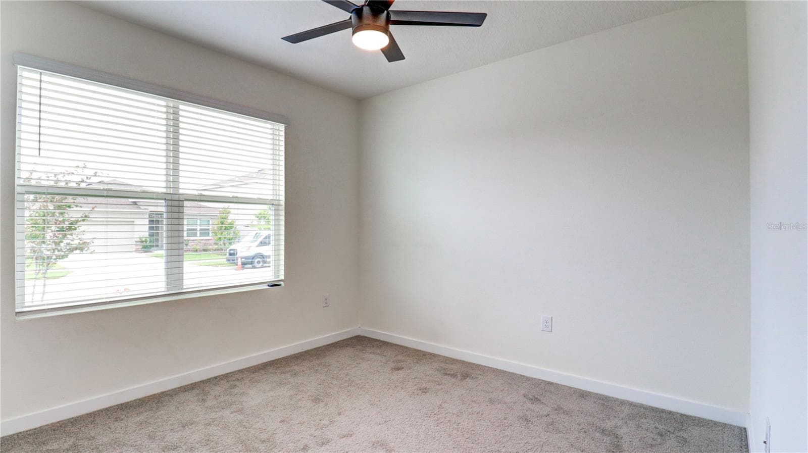 Single Family Residence at 31899 OYSTER TRELLIS LN, WESLEY CHAPEL, photo 13 of 27