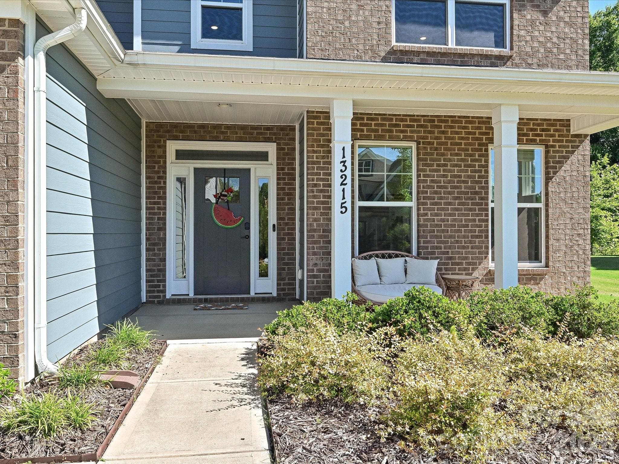 Single Family Residence at 13215 Fiore Place, Huntersville, photo 6 of 48