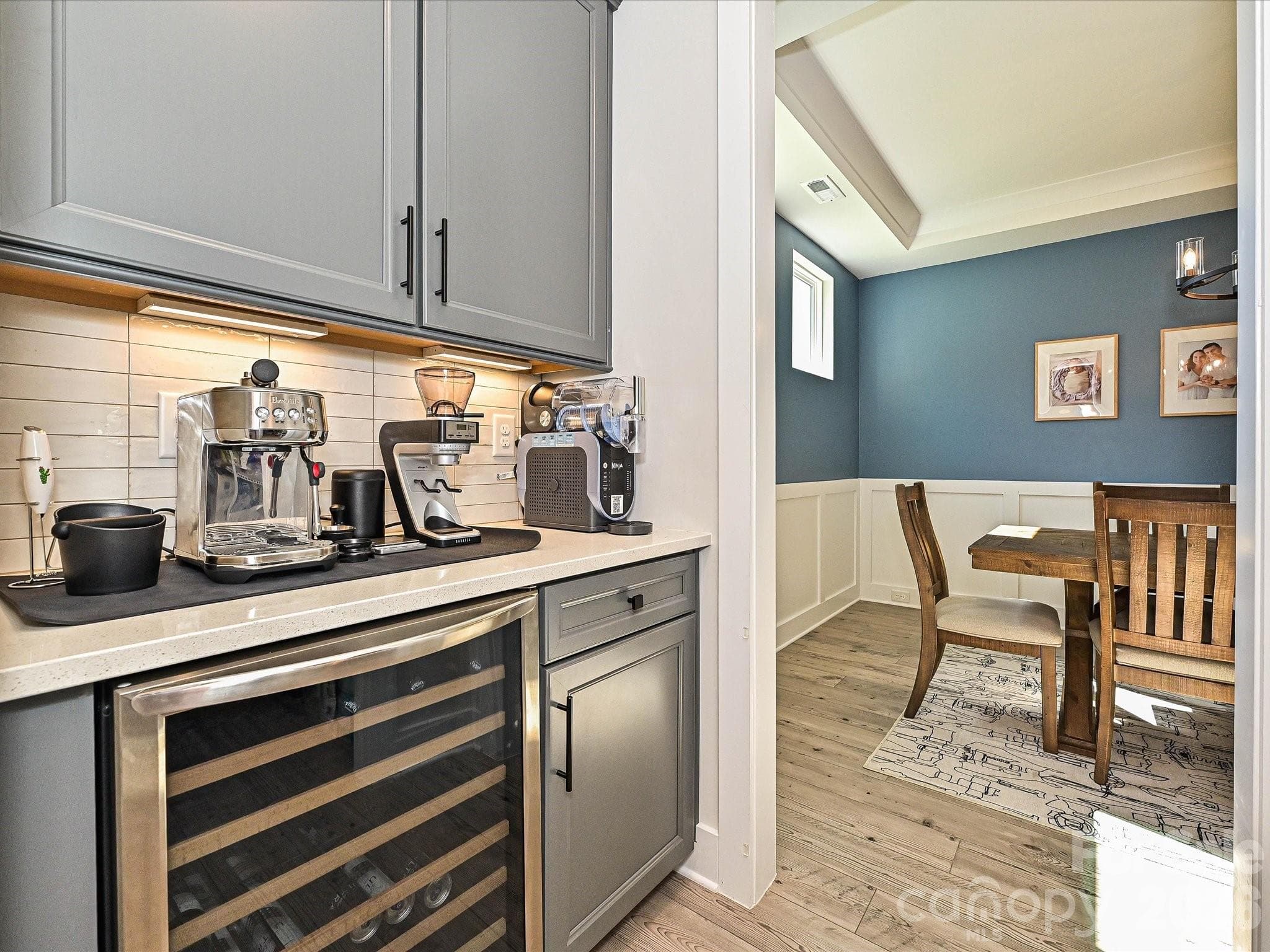 Butlers Pantry - 13215 Fiore Place, Huntersville