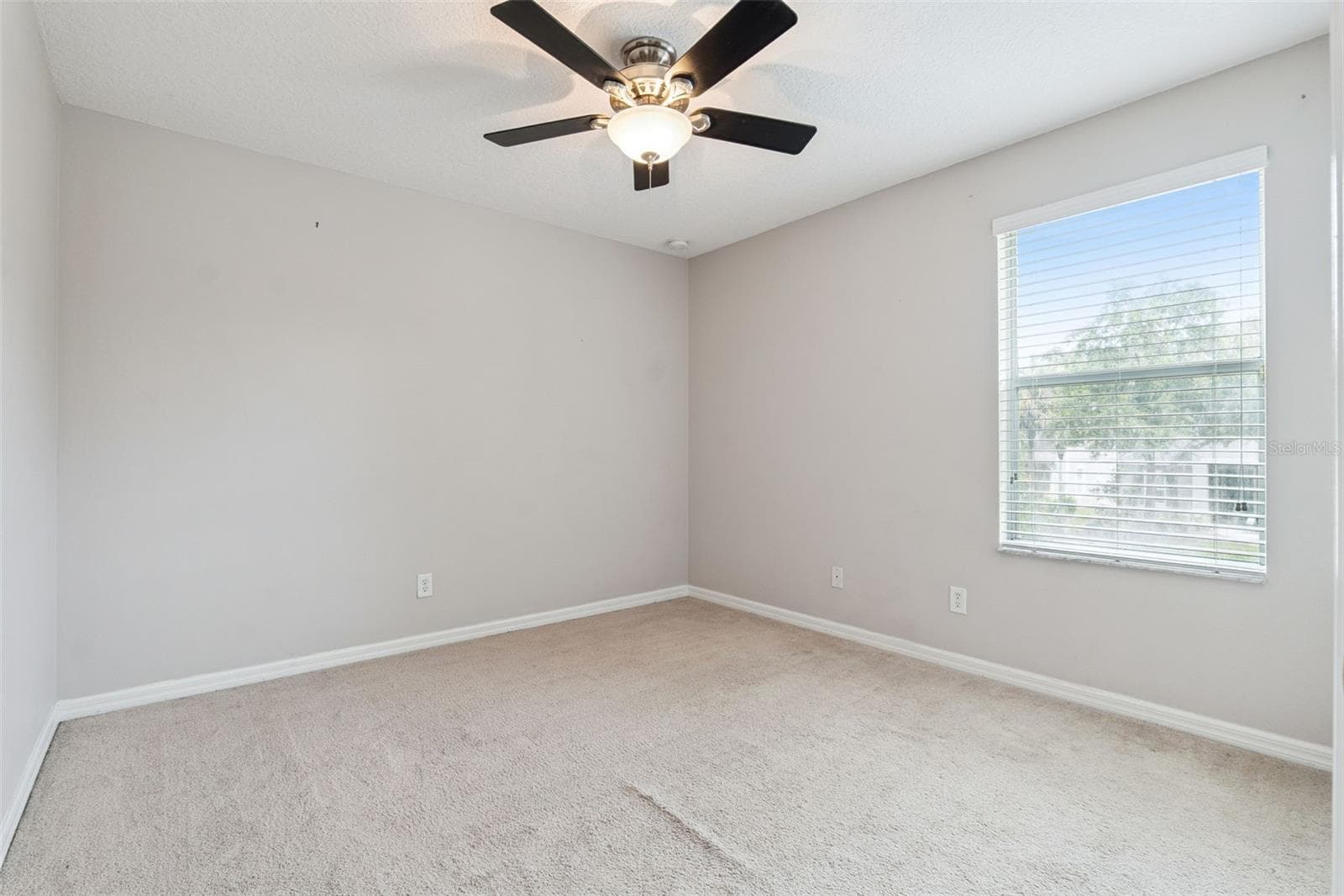 Single Family Residence at 657 PREAKNESS CIR, DELAND, photo 17 of 30