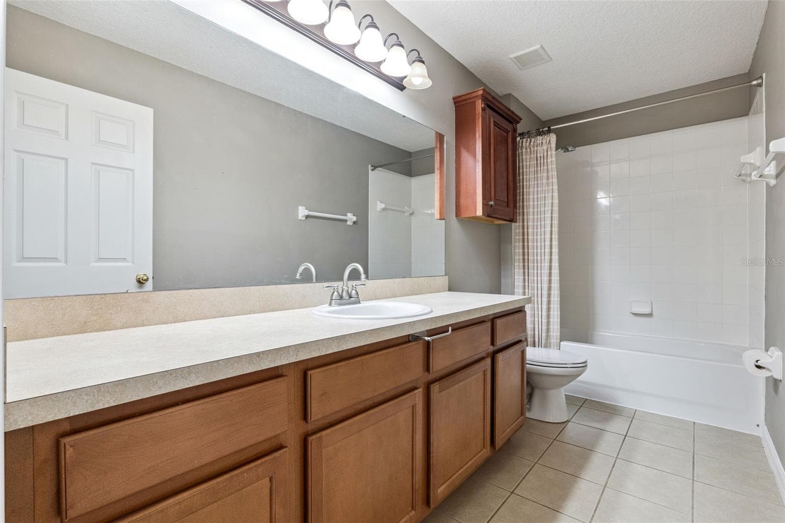 Single Family Residence at 657 PREAKNESS CIR, DELAND, photo 20 of 30