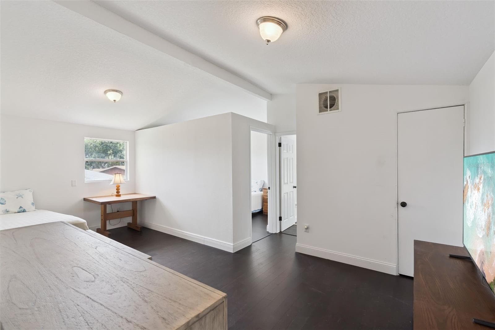 Upstairs Loft - 7247 TREASURE ISLAND RD, LEESBURG