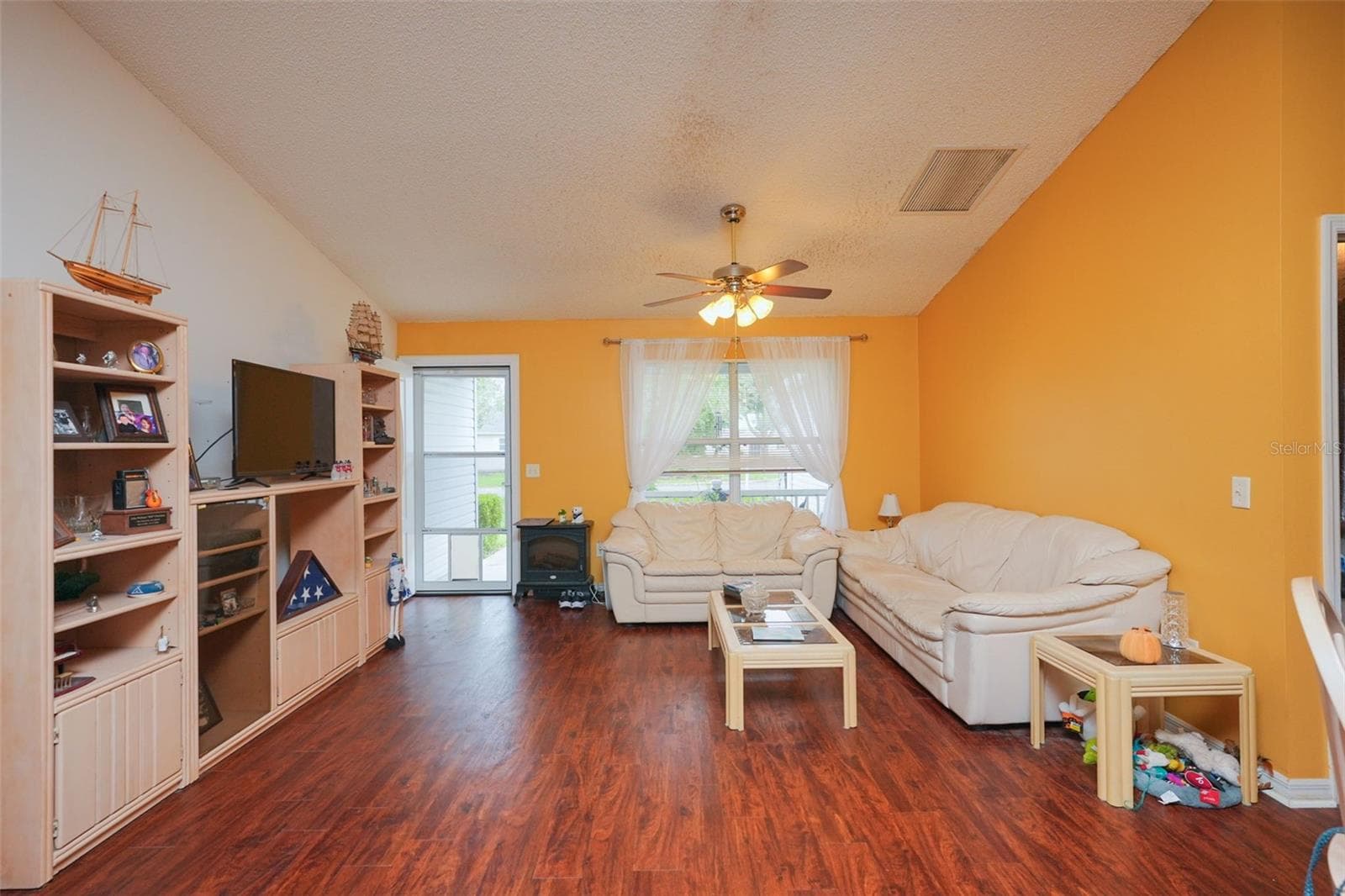 Single Family Residence at 9345 SE 177TH SIMONS LN, THE VILLAGES, photo 6 of 37