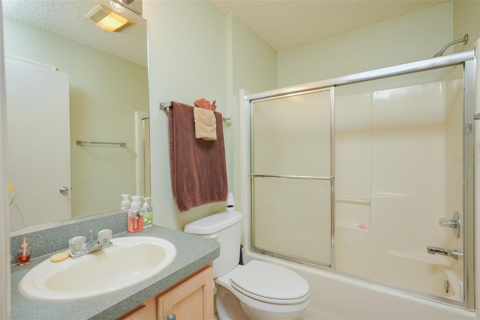 Single Family Residence at 9345 SE 177TH SIMONS LN, THE VILLAGES, photo 26 of 37
