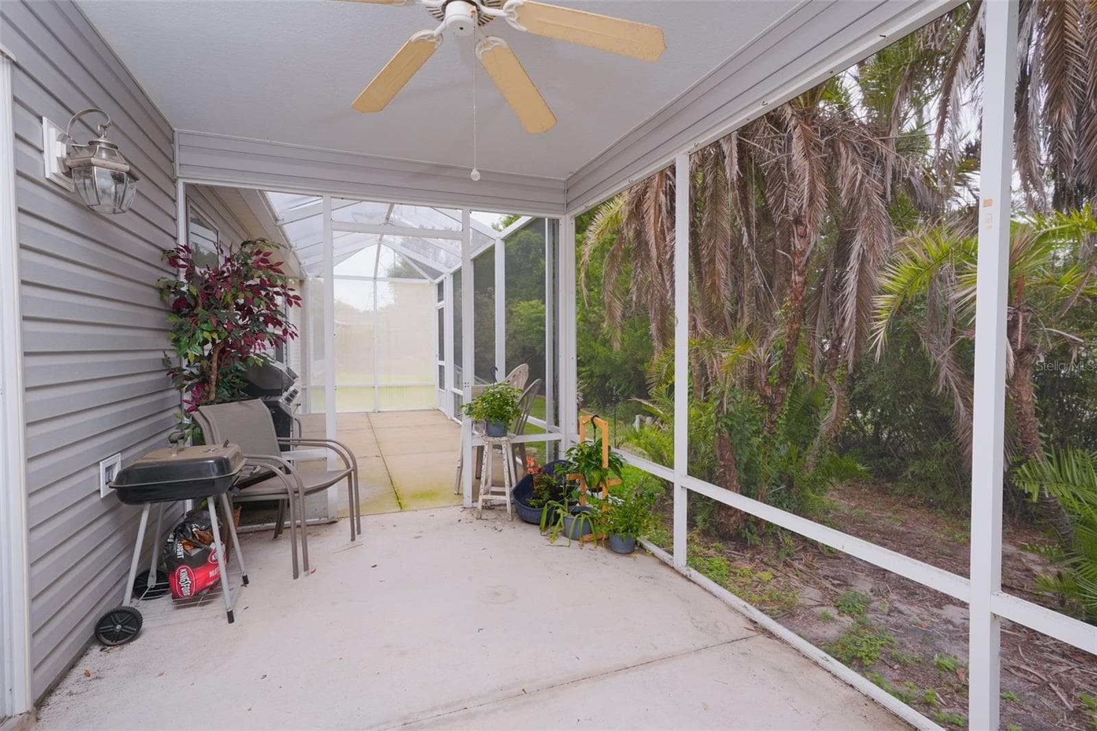 Single Family Residence at 9345 SE 177TH SIMONS LN, THE VILLAGES, photo 32 of 37