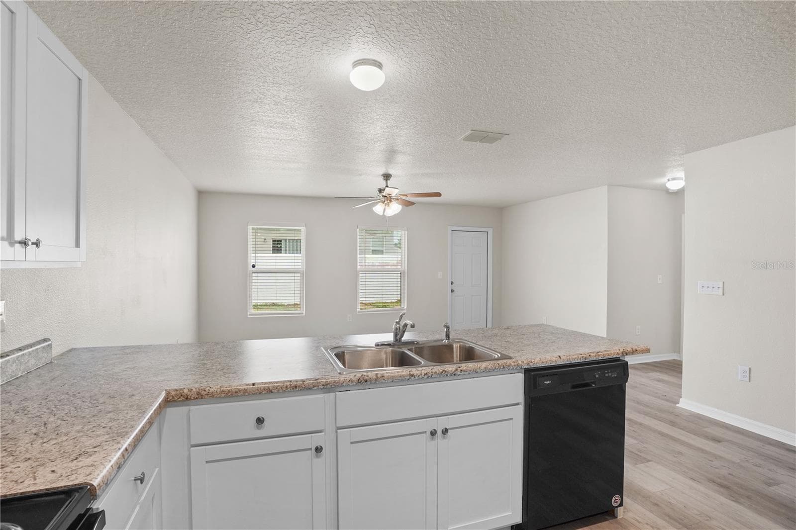 Single Family Residence at 252 FIG CT, KISSIMMEE, photo 9 of 33
