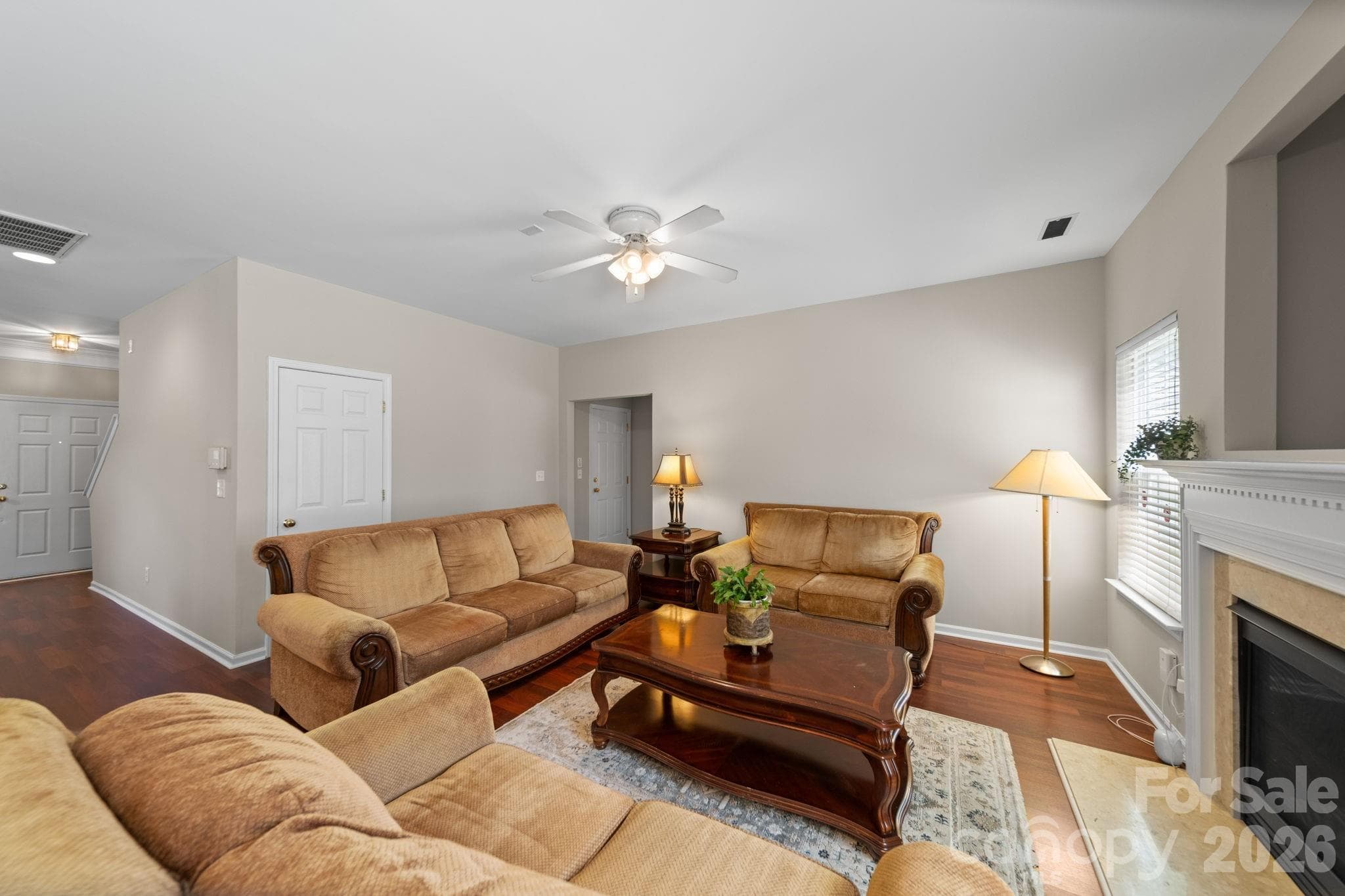 Single Family Residence at 6403 Sackett Way, Charlotte, photo 10 of 41
