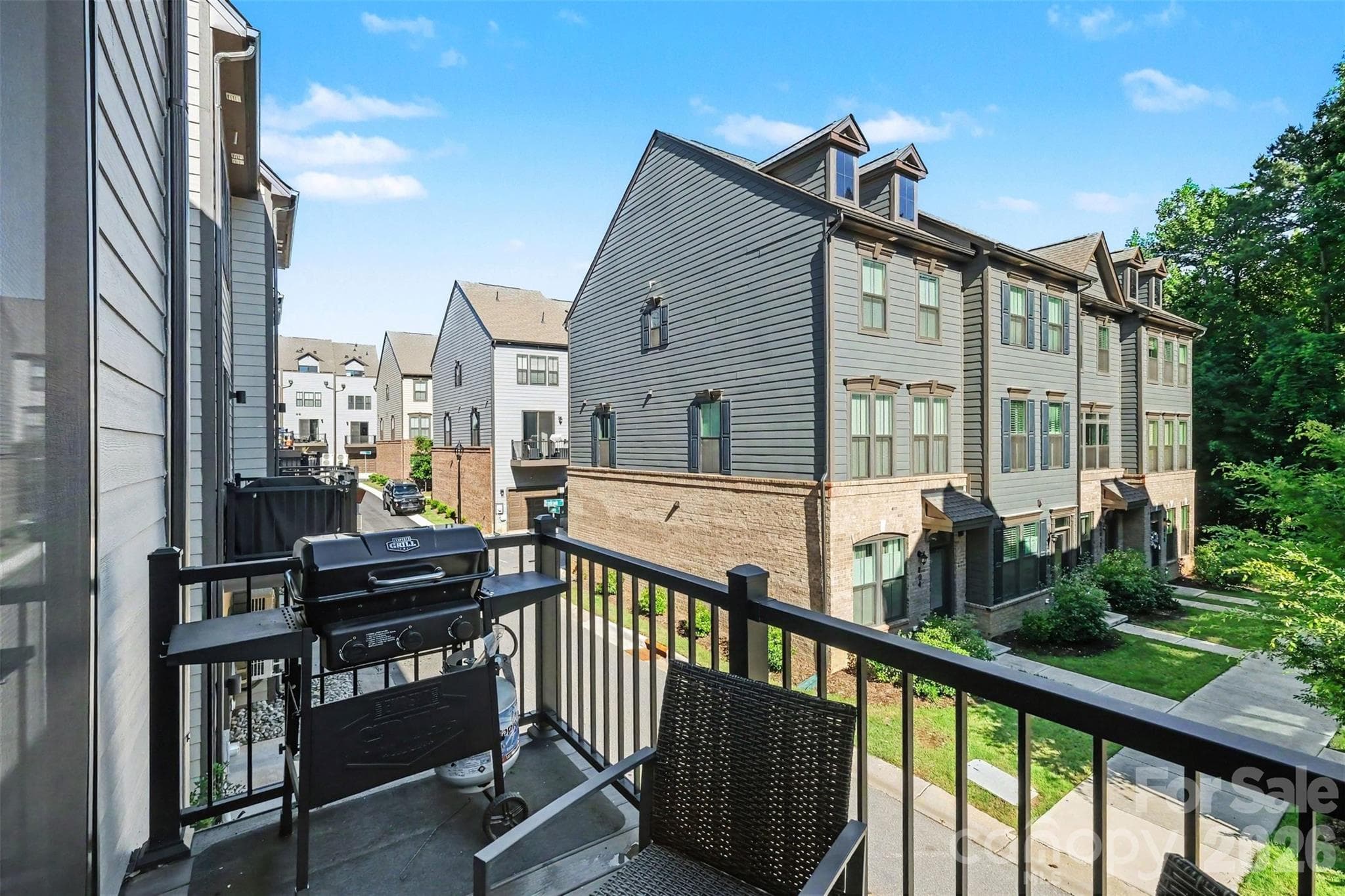 Townhouse at 300 Twinflower Lane, Charlotte, photo 11 of 31