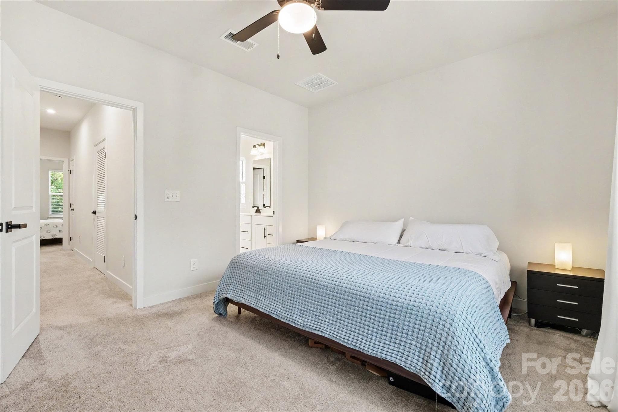 Townhouse at 300 Twinflower Lane, Charlotte, photo 13 of 31