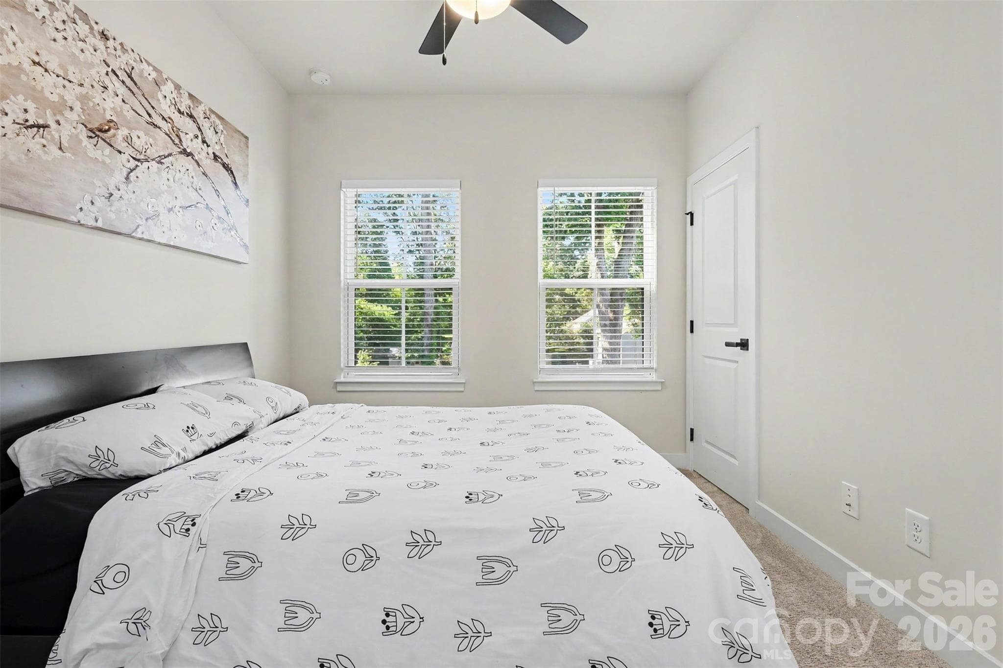 Townhouse at 300 Twinflower Lane, Charlotte, photo 16 of 31