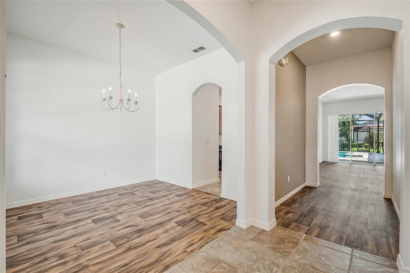 Single Family Residence at 7407 DEVEREAUX ST, REUNION, photo 5 of 63