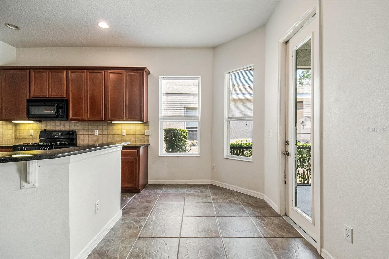 Single Family Residence at 7407 DEVEREAUX ST, REUNION, photo 29 of 63