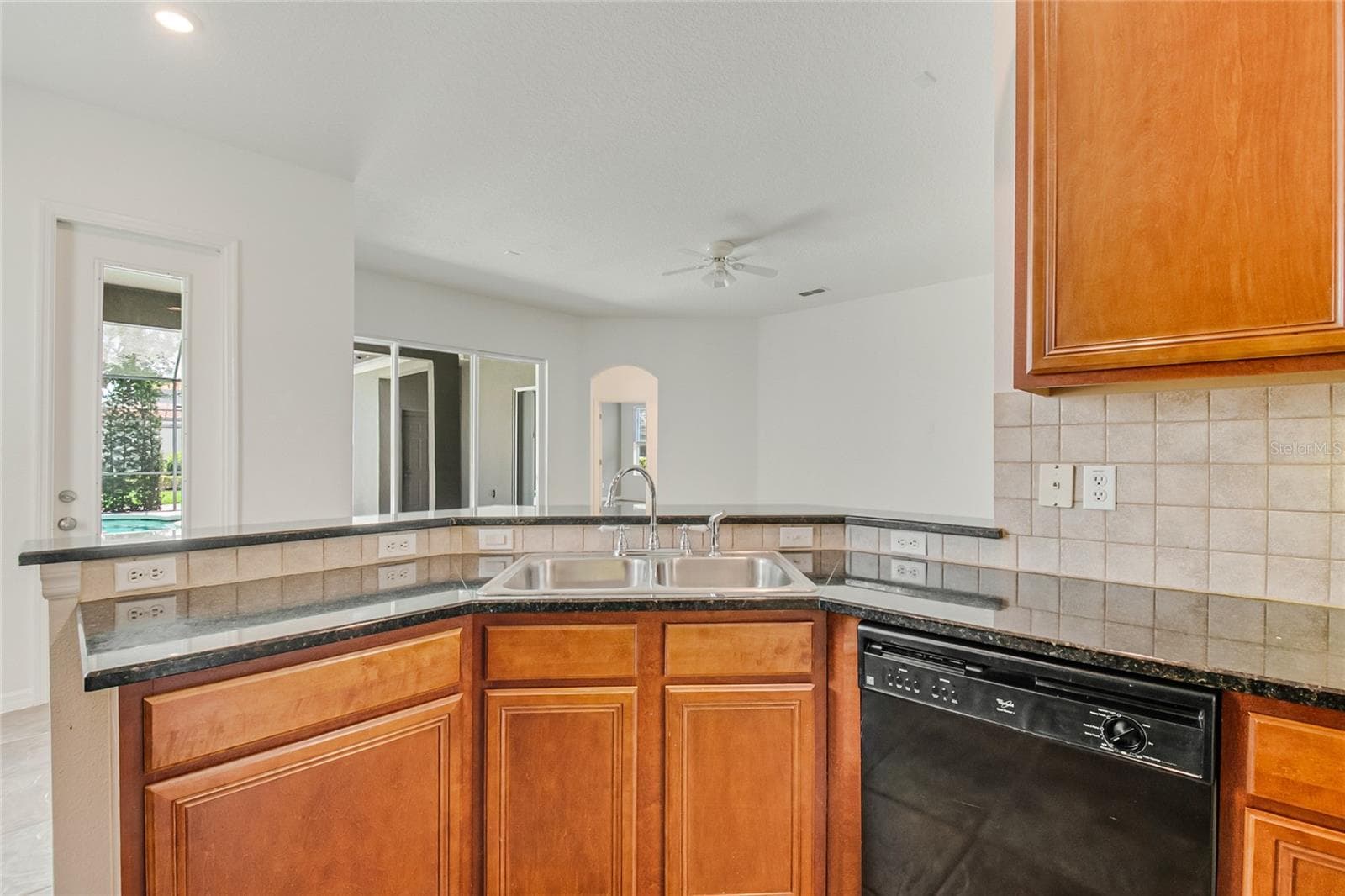 Single Family Residence at 7407 DEVEREAUX ST, REUNION, photo 36 of 63