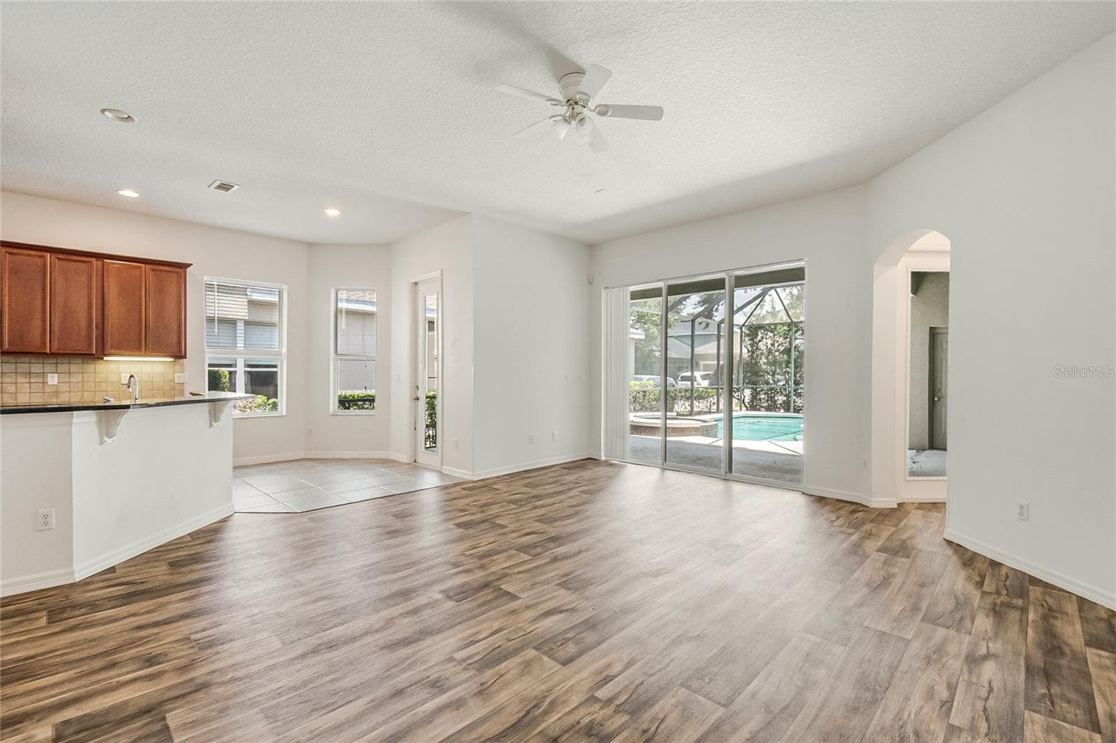 Single Family Residence at 7407 DEVEREAUX ST, REUNION, photo 39 of 63
