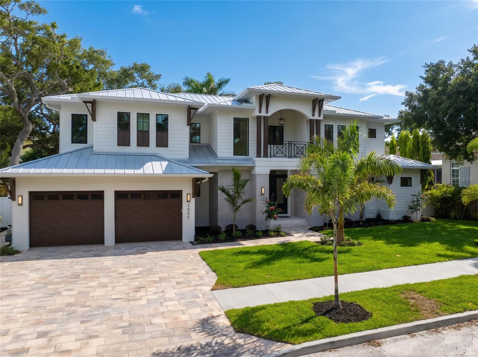 Single Family Residence at 3800 FLORES AVE, SARASOTA, photo 2 of 100