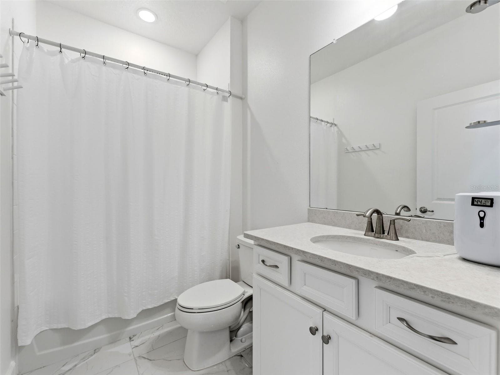 Single Family Residence at 5232 WISHING ARCH DR, APOLLO BEACH, photo 24 of 51