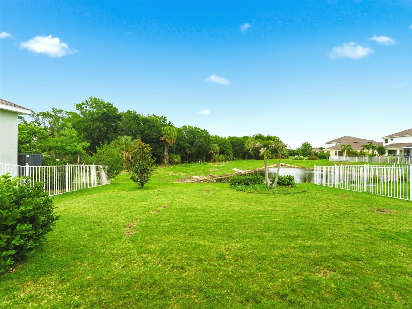 Single Family Residence at 5232 WISHING ARCH DR, APOLLO BEACH, photo 32 of 51
