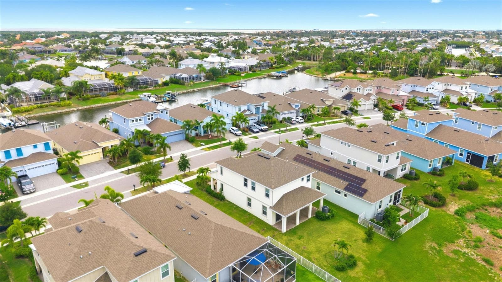 Single Family Residence at 5232 WISHING ARCH DR, APOLLO BEACH, photo 48 of 51