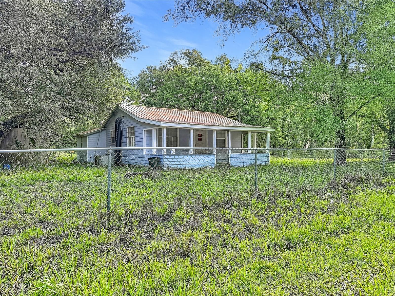 Single Family Residence at 1007 HAWTHORN ST, ZEPHYRHILLS, photo 6 of 13