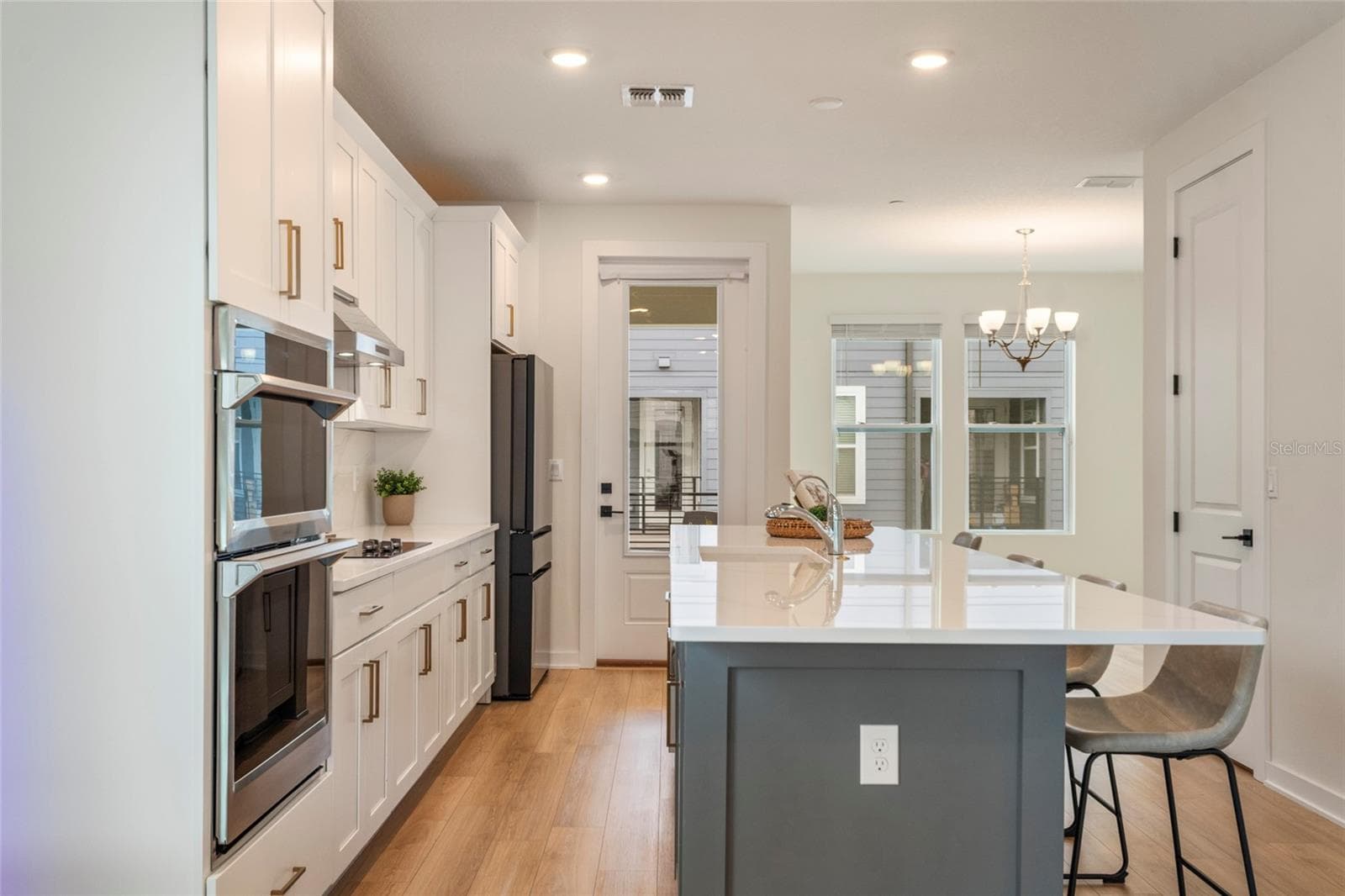 Townhouse at 12551 WILLSTATTER AVE, ORLANDO, photo 6 of 62