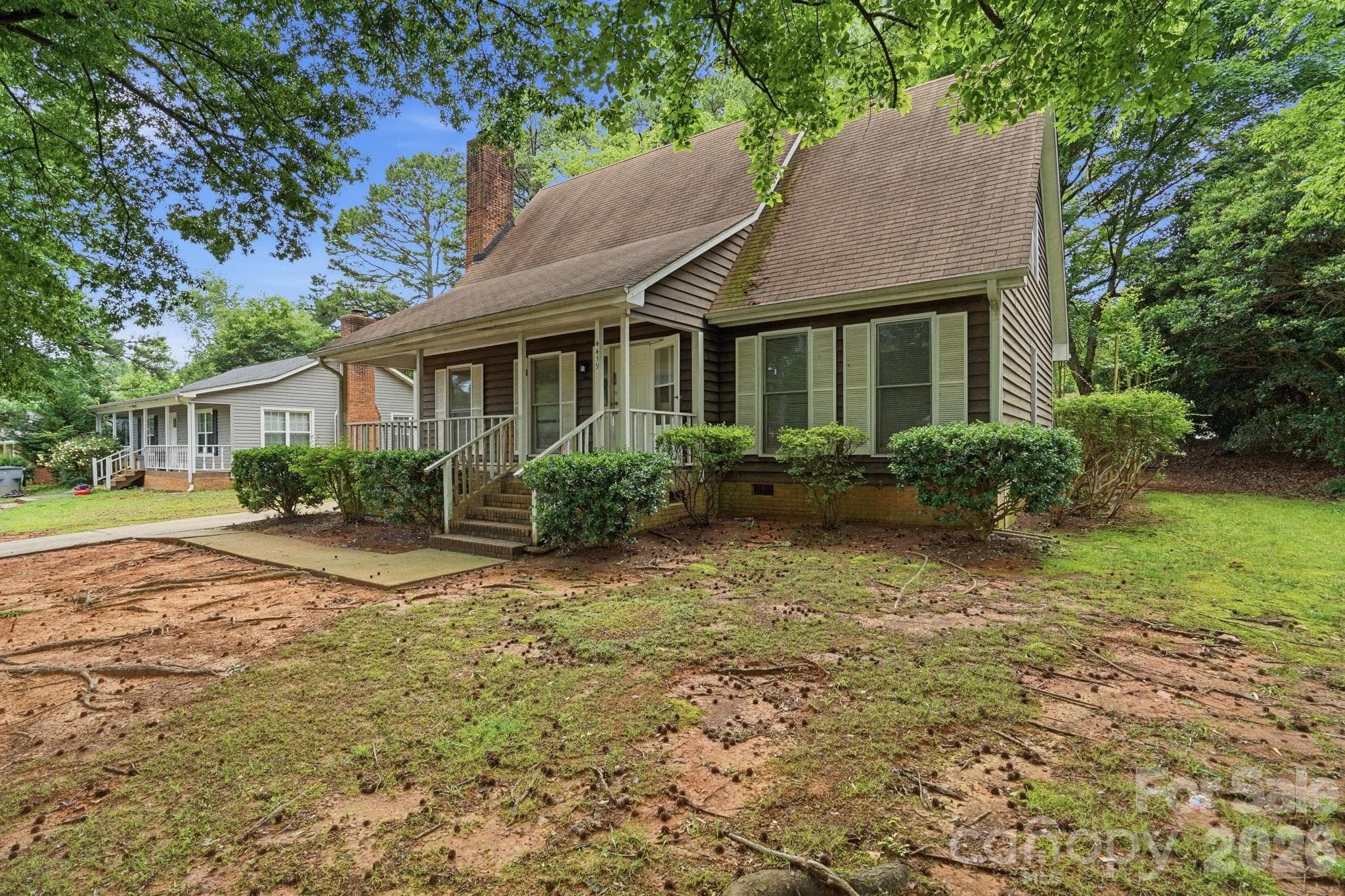 Single Family Residence at 4459 Fair Springs Road, Charlotte, photo 3 of 46