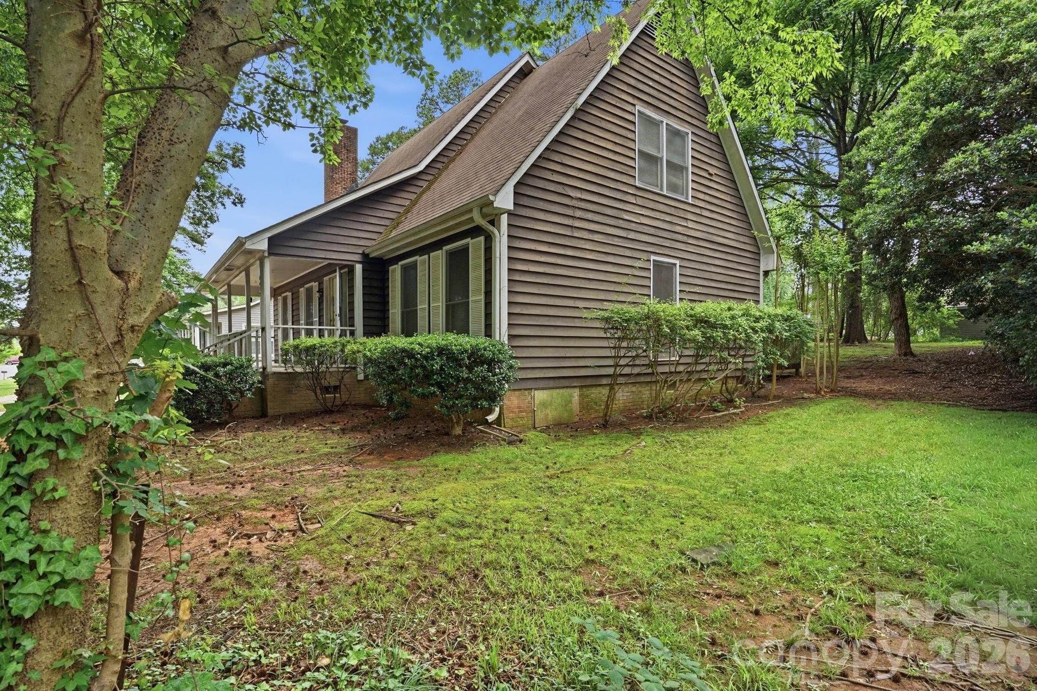 Single Family Residence at 4459 Fair Springs Road, Charlotte, photo 4 of 46