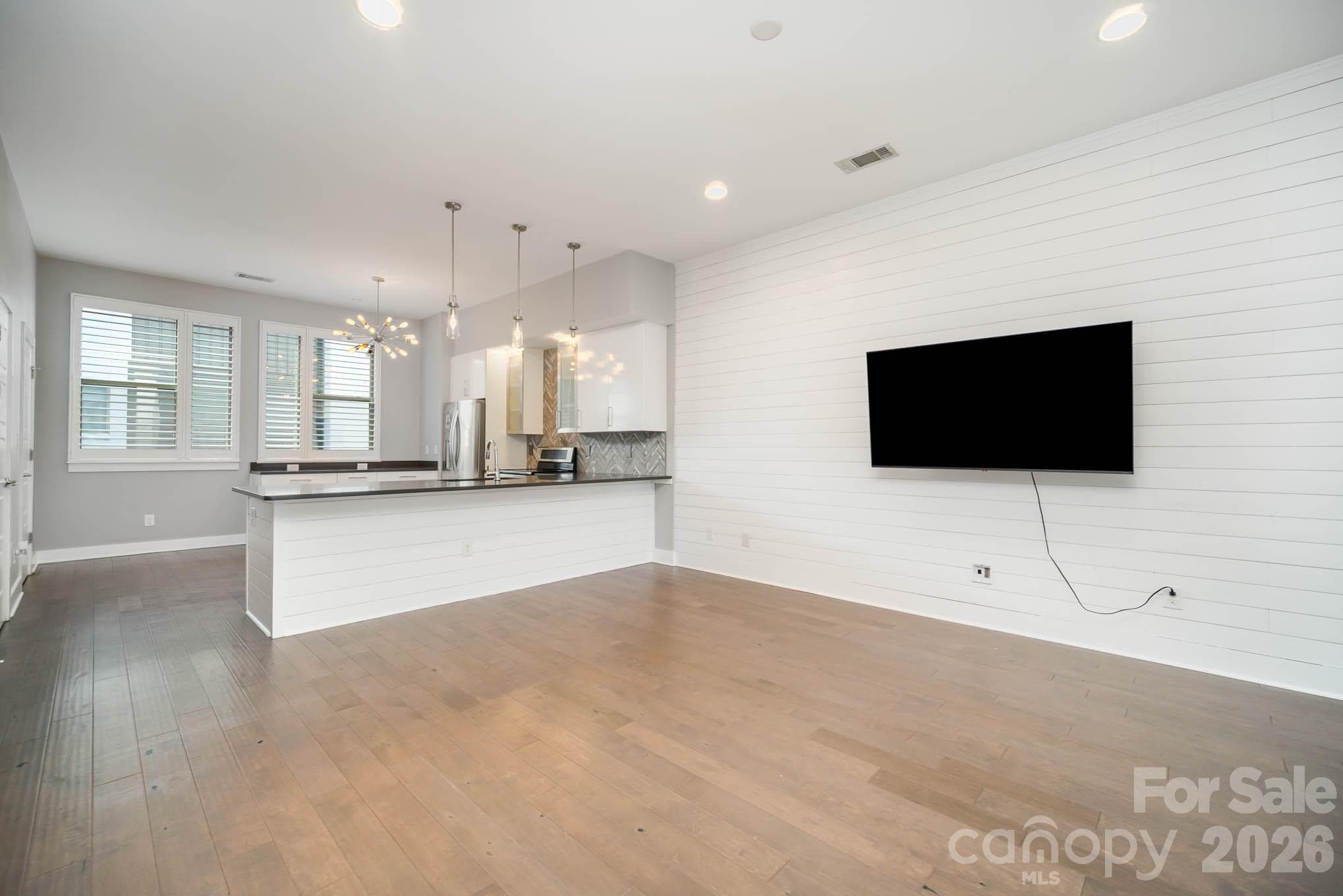 Townhouse at Charlotte, photo 2 of 20