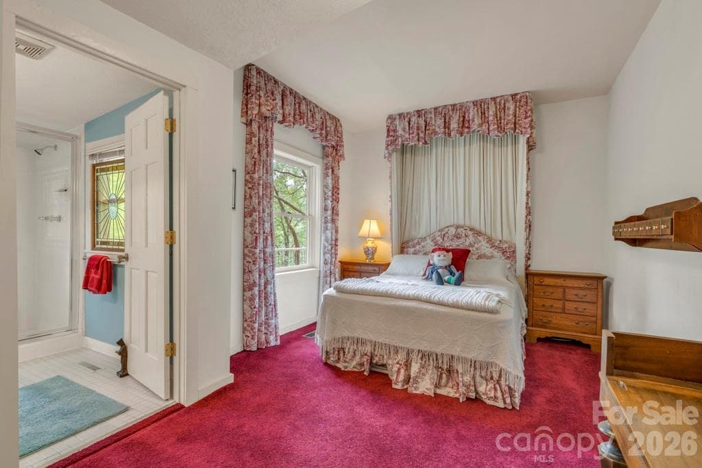 Main-level primary suite - 1590 Shulls Mill Road, Boone