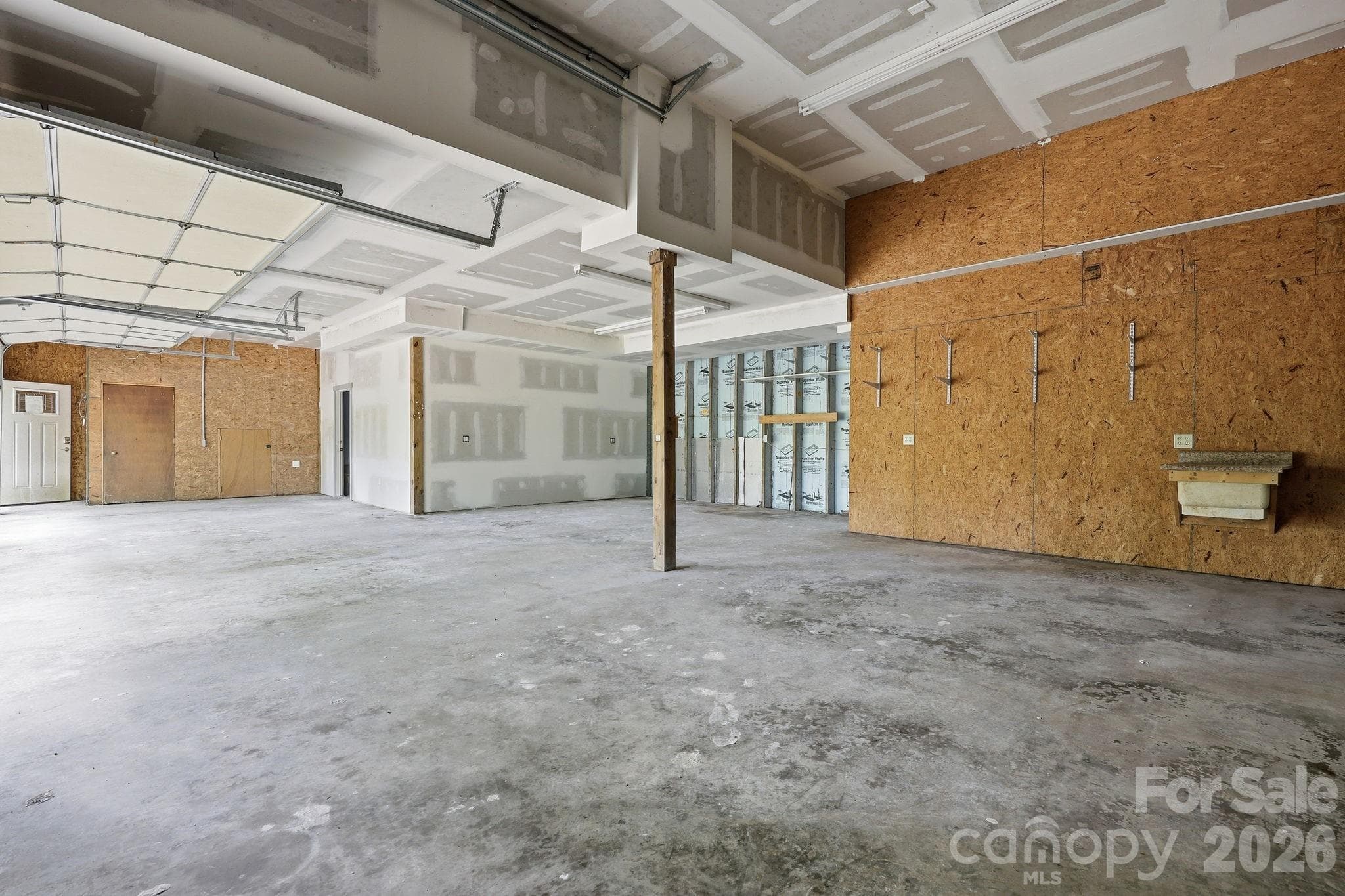 Garage, RV Storage, Workspace Potential - Waynesville