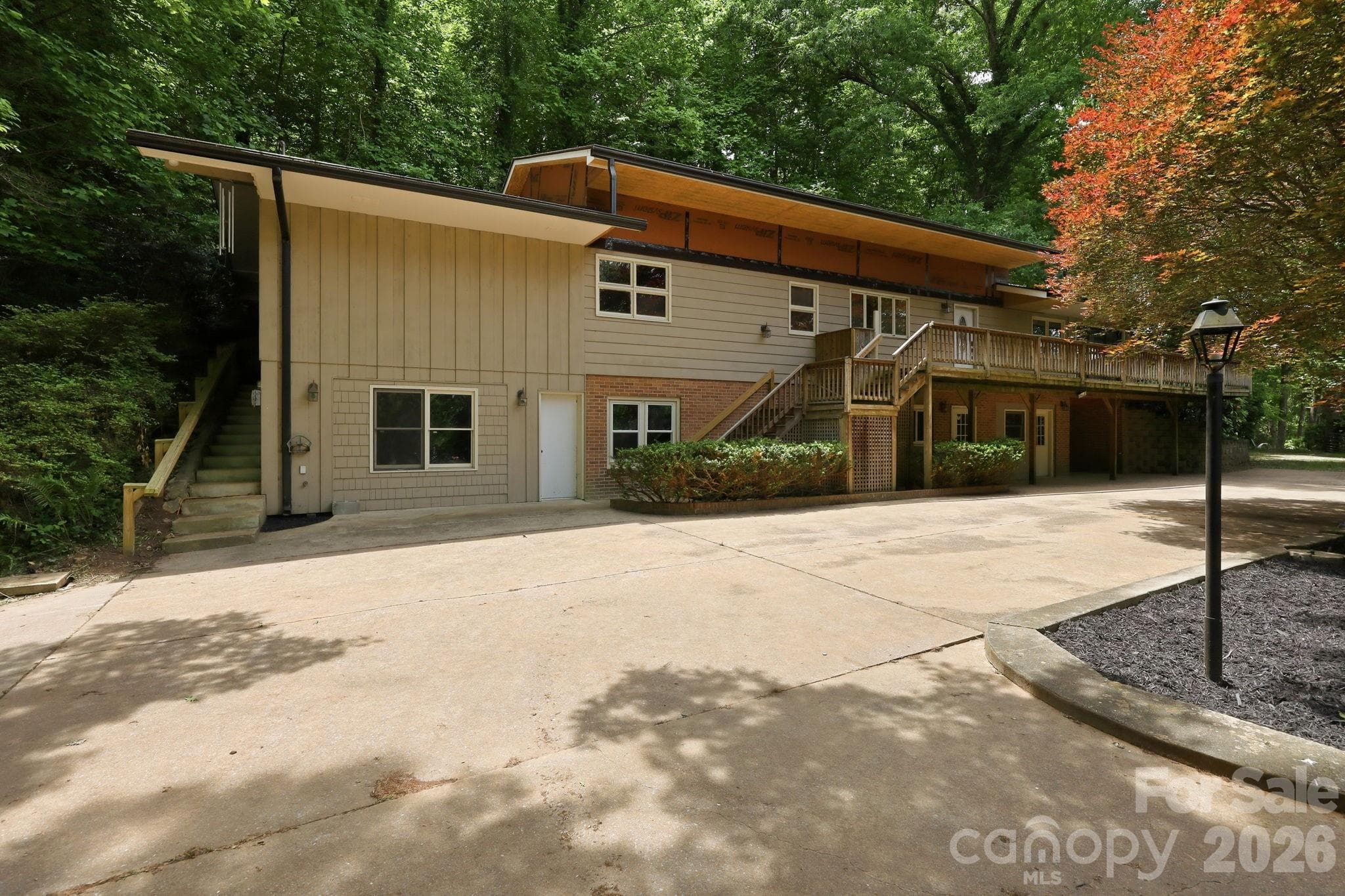 Single Family Residence at Waynesville, photo 4 of 45