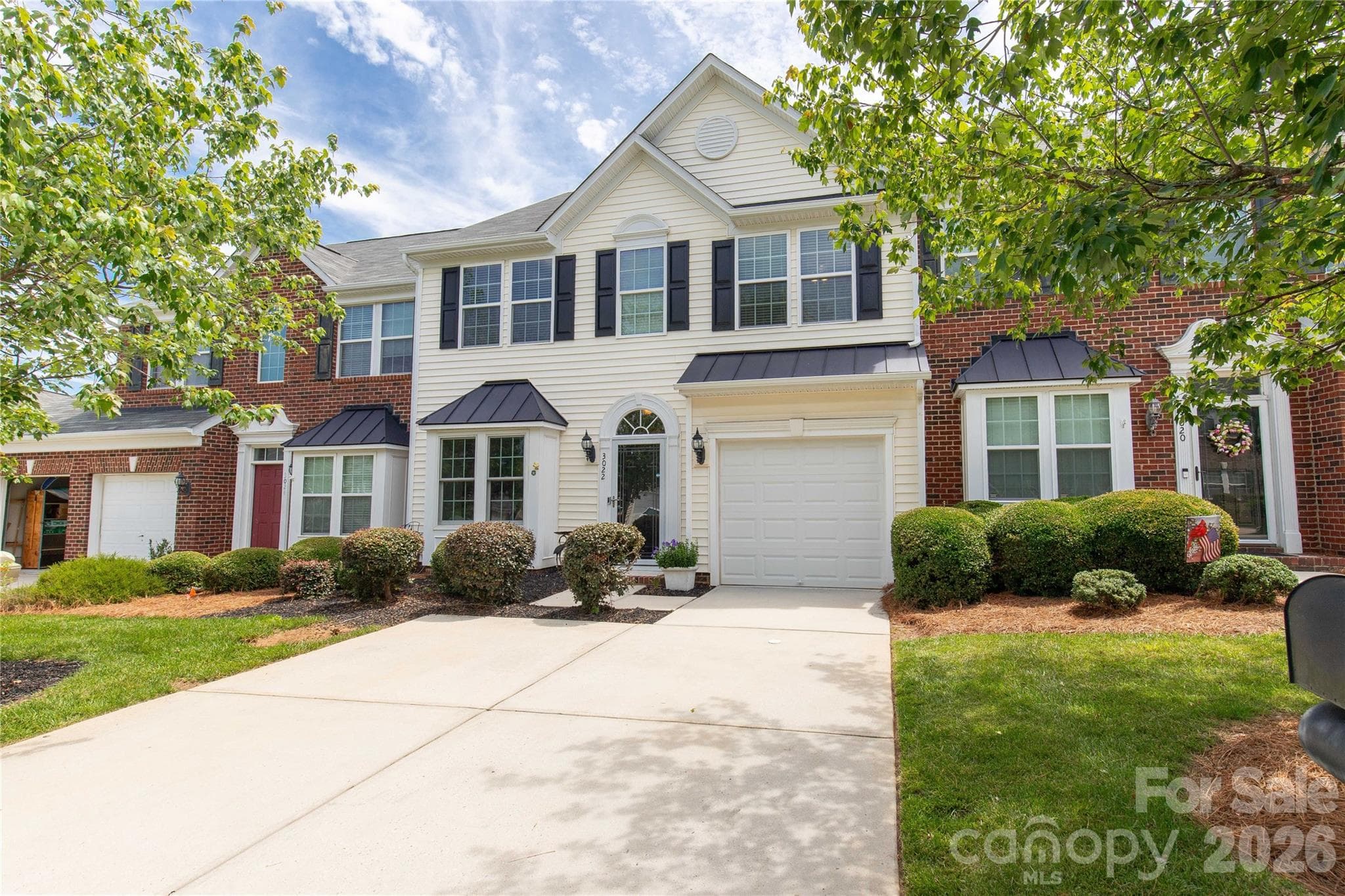 Townhouse at 3022 Cabot Way, Fort Mill, photo 3 of 27
