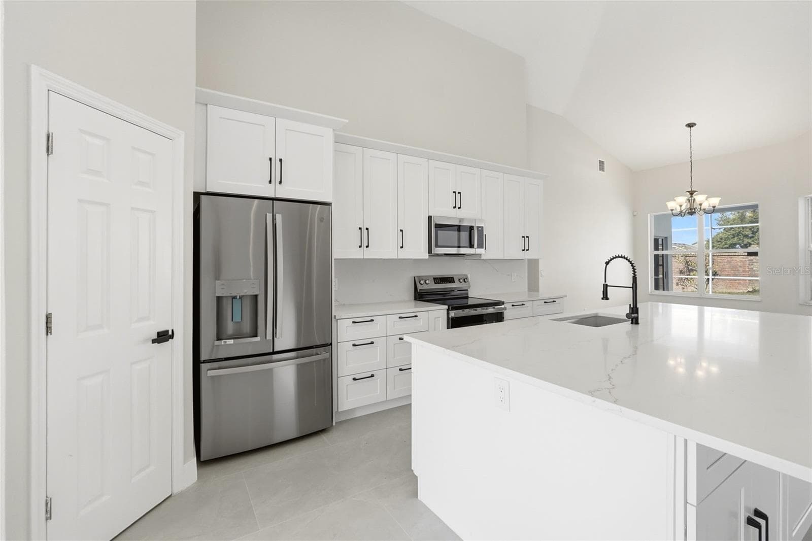 Single Family Residence at 12714 TOPSFIELD DR, ORLANDO, photo 19 of 48